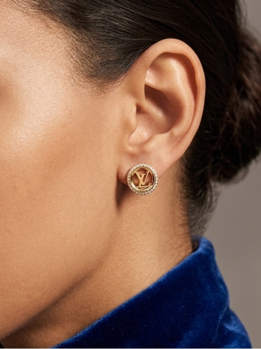 Louis Vuitton Unisex Stud Earrings